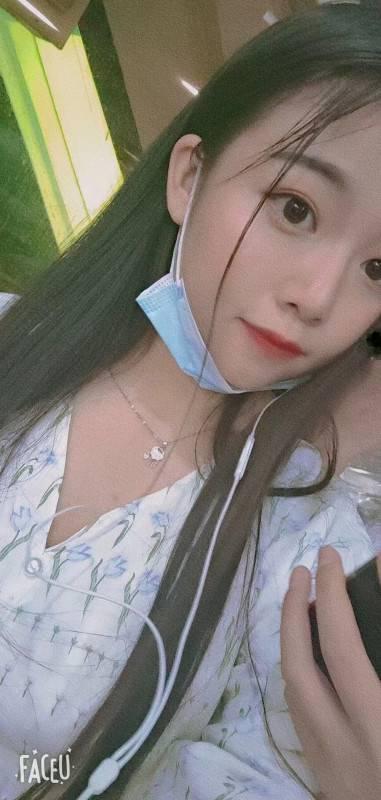 广州-大胸梦梦在家做兼职